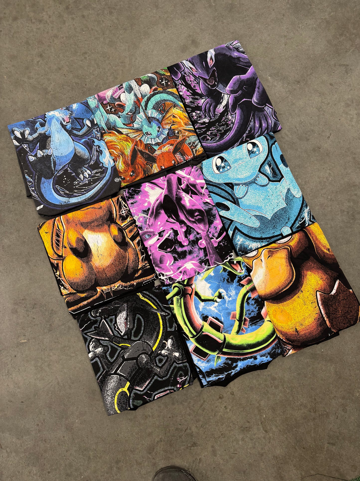 MYSTERY TEE